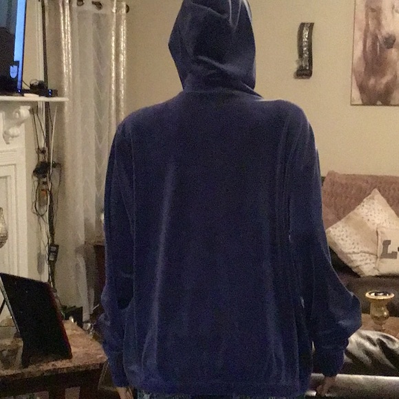 Fila - Picture 2 of 2